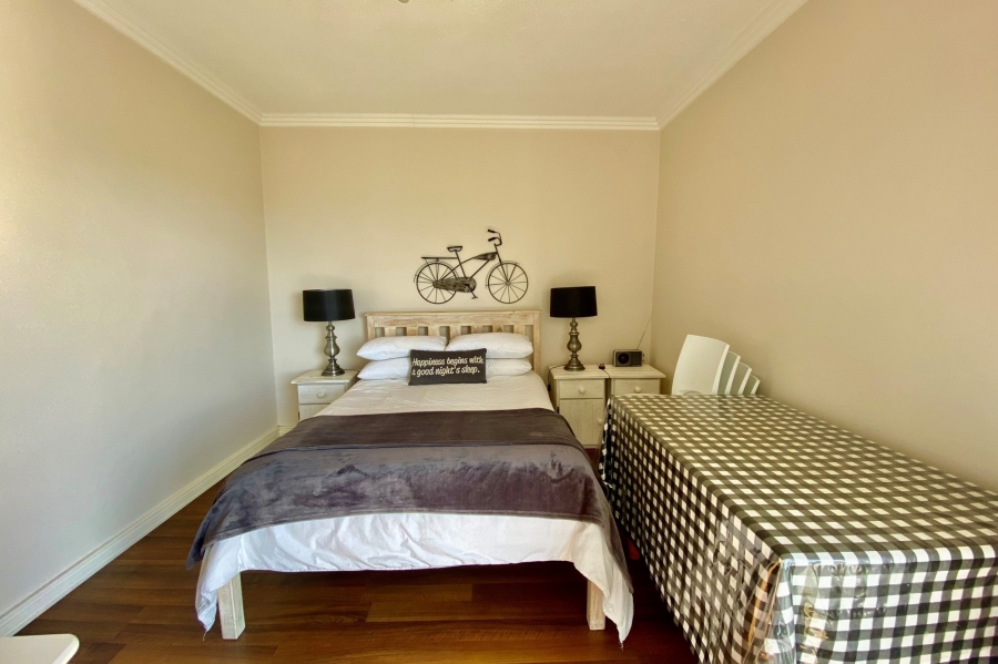 To Let 2 Bedroom Property for Rent in Mossel Bay Central Western Cape